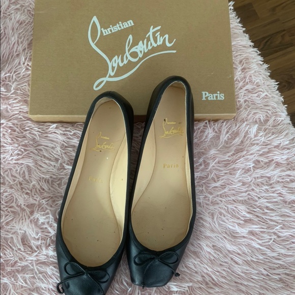 ** SOLD **authentic Christian Louboutin flats - Picture 3 of 3